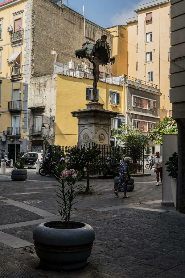 Apartmán A Casa Nel Borgo Neapol Exteriér fotografie